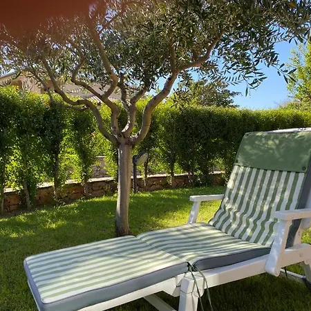 Vittoria * San Teodoro (Sardinia)